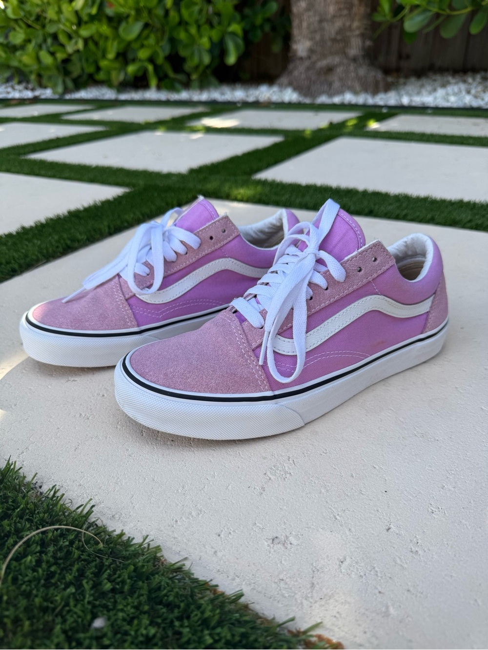 Vans women’s Pink and White Low-Top Sneakers